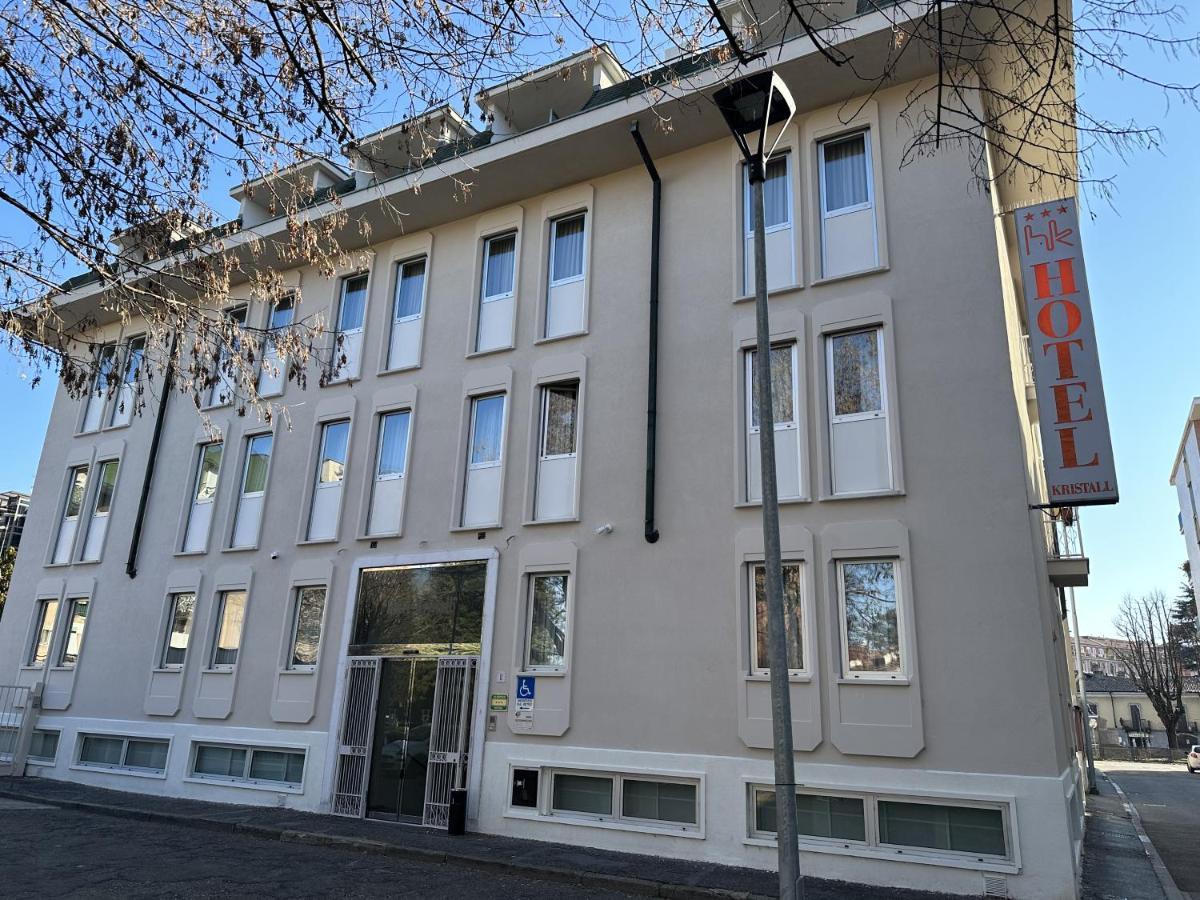 Hotel Kristall 3*
